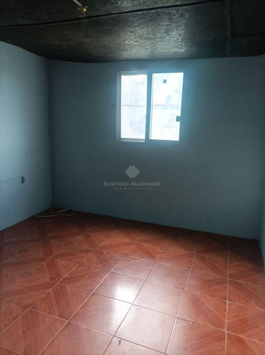 Casa En Castillos, Excelente Oportunidad
