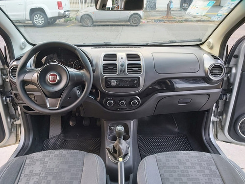 Imagem 5 de 9 de Fiat / Palio Attractive 1.0 Flex Completo + Airbag + Abs