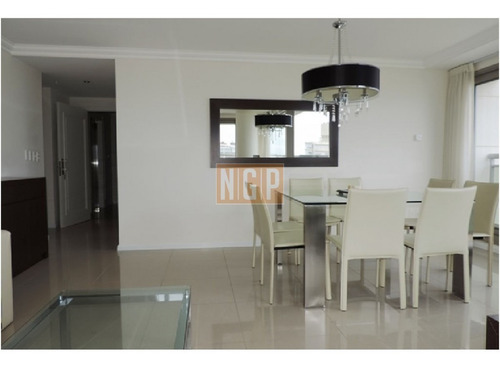 Imagen 7 de 30 de Torre De 5 Estrellas, A Pasos De Av Gorlero, Espectacular Apartamento A Estrenar De Dos Dormitorios En Suite, Baño Social, Living Comedor,cocina