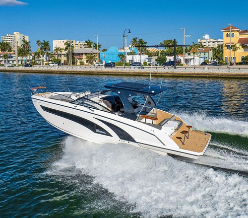 Lancha Triton Flyer 38 T-top || Zero ||