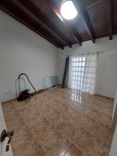 Best House Vende Espectacular Casa En San Antonio De Los Altos Secto El Amarillo