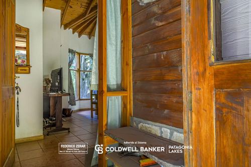 Oportunidad Única: Cómoda Casa De 3 Dormitorios En La Prestigiosa Península De San Pedro, Bariloche