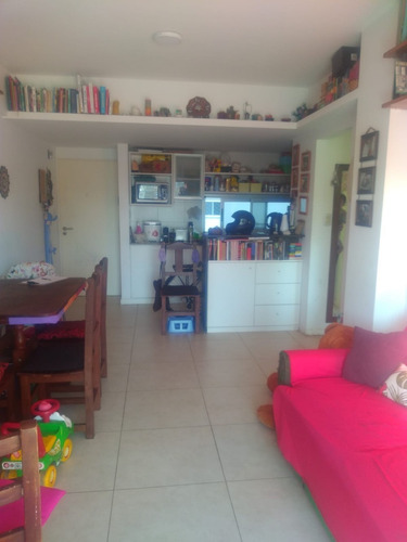 Imagen 3 de 14 de Dpto 2 Amb Con Balcon C/frente P.elizalde