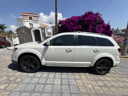 Dodge Journey 2.4 Sxt 7 Pasajeros At