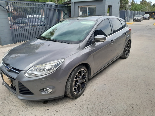 Ford Focus Titanium 2.0 5p