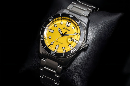 Reloj Citizen AW176081z Eco-drive Sports para hombre, 43 mm, correa, color plateado y bisel, color negro, color de fondo amarillo