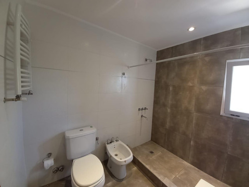 Imagen 21 de 28 de Duplex En Venta En La Plata Calle 34 E/ 141 Y 142 Dacal Bienes Raices