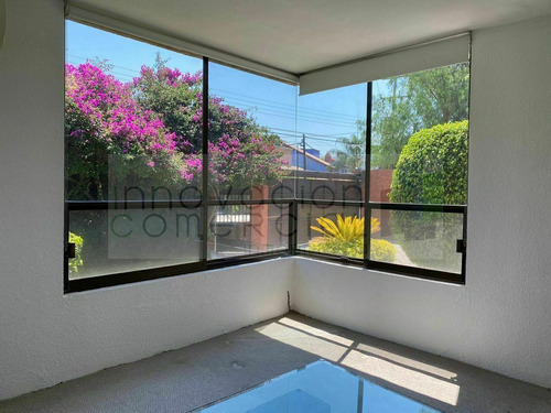 Imagen 8 de 30 de Jurica, Casa De Un Nivel Con Terraza, Jacuzzi Y Más De 300m2