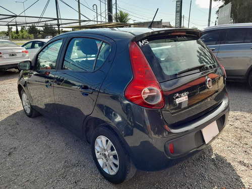 Imagen 5 de 13 de Fiat Palio 1.4 5 P Attract 2014