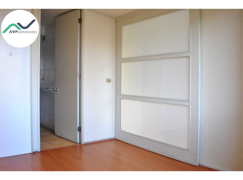 Arriendo Depto Japonés 1d En Metro Baquedano (105434)