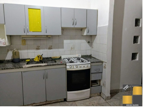 Casa En Venta En Lanus Oeste