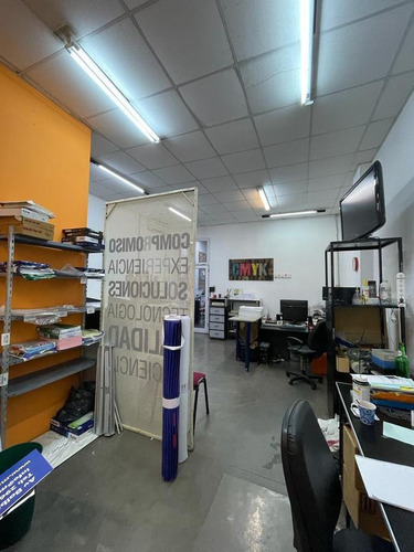 Imagen 21 de 26 de Galpón / Deposito Con Oficinas 560m2 - Mixtura 4 - Monserrat