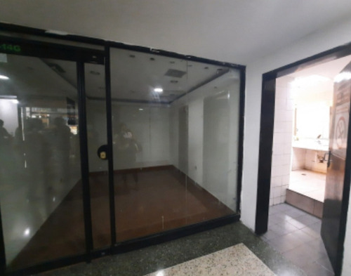 Imagen 4 de 5 de En Alquiler Local En El Centro Comercial Las Américas, Maracay Rxt 453825