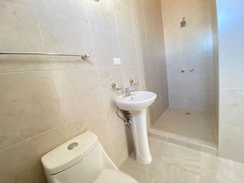 Casa En Venta En Las Torres, Torreón