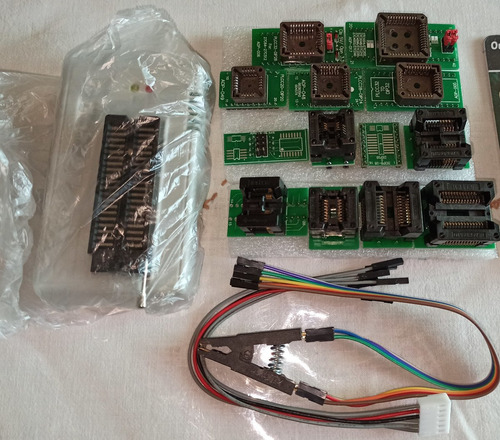 Programador Tl866 Ii Plus Pic Avr Nand 26 Adaptadores. No (Usado)