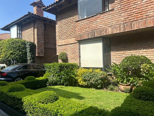 Venta Casa En Colonia José De Los Cedros José María Castorena