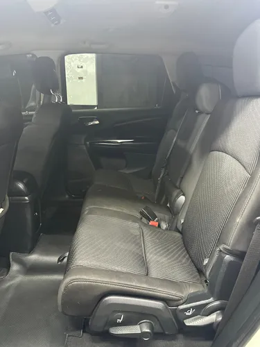 Dodge Journey 2.4 Se 7A At COJINERIA EN CUERO
