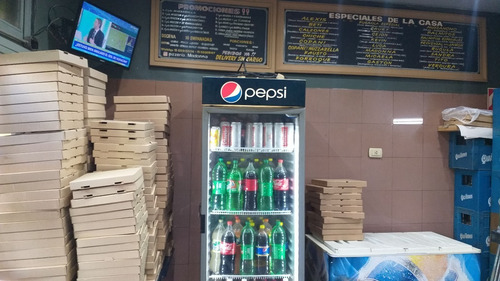 Imagen 4 de 10 de Pizzeria Boedo Tasa Y Vende L & L Group