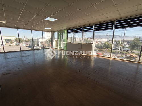Local Multifuncional En Work Center - 2 Pisos - 156m2