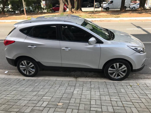 Imagem 2 de 13 de Hyundai Ix35