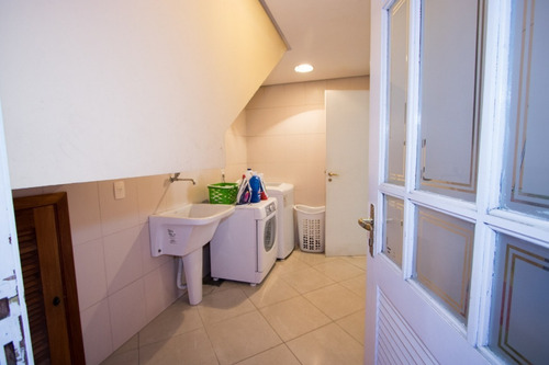Casa Em Aberta Dos Morros Com 3 Dormitórios - Lu429358