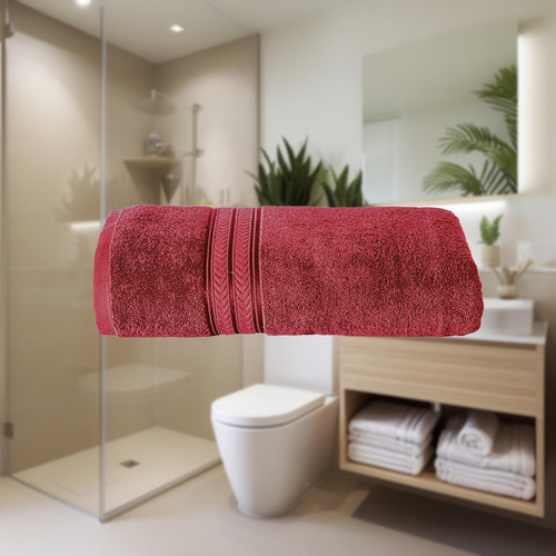 Toalla Medio Baño Encanto Poliéster Concord Color Vino