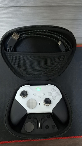Control Inalámbrico Elite Series 2 Core Xbox (Usado)