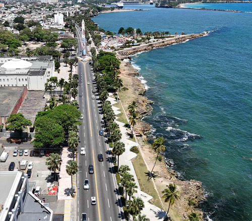 Hotel En Venta En El Malecón De Santo Domingo