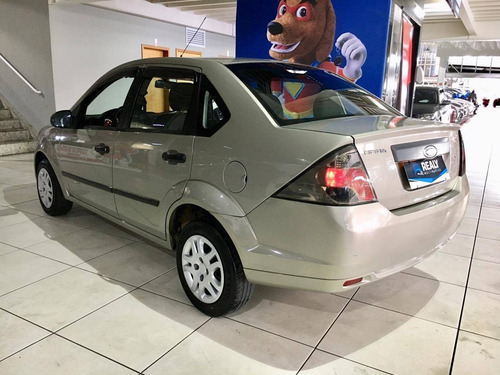 Ford Fiesta 1.6 Mpi Sedan 8v Flex 4p Manual