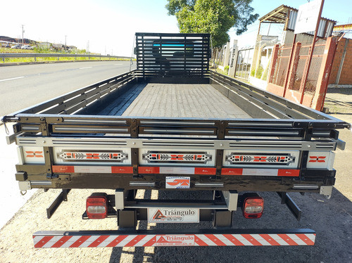 Vw 8-160 Delivery 2018 Com Ar E Carroceria De Madeira