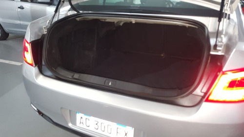 Imagen 11 de 25 de Peugeot 408 Hdi Allure 115cv 2018 Oportunidad!! Mz