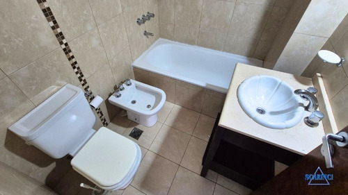 Departamento En Alquiler En Sáenz Peña, Tres De Febrero, G.b.a. Zona Oeste