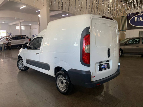 Imagem 5 de 9 de Fiat Fiorino 1.4 Mpi Furgão 8v Flex 2p Manual