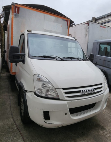 Iveco Daily 35s14 Ano 2008 Baú