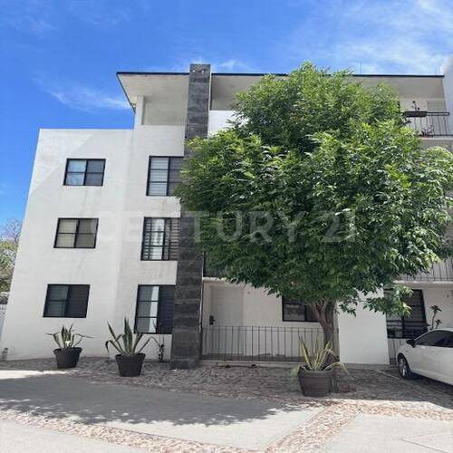 Departamento En Renta En Fracc. Real De Parras