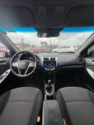 Hyundai Accent 1.4 Cvvt Gl Full Hatchback