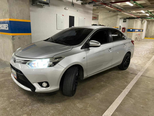 Imagen 1 de 3 de Toyota Yaris Automático