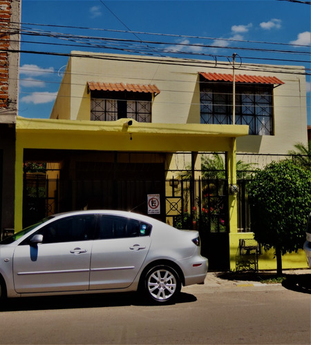 Se Vende Casa En Guanajuato Calle Guerrero, Col. Centro Salamanca!!