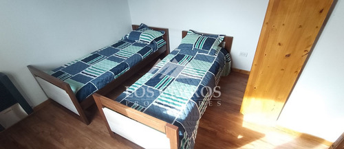 Imagen 10 de 14 de 2 Casas A Metros De Lago Moreno, Turismo, Residencial