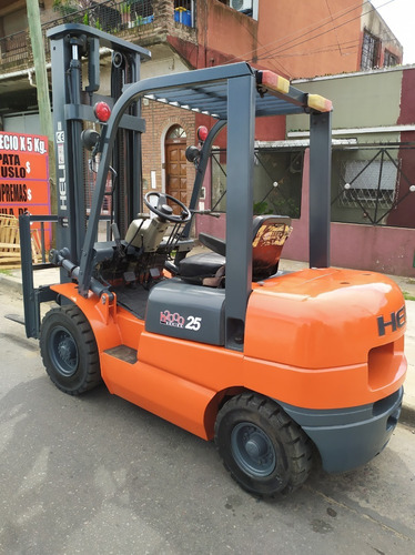 Autoelevador Heli 2,5 Tn Con Desplazador