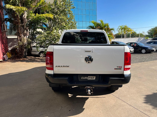 Imagem 6 de 10 de Vw Amarok Trendline 4x4 Diesel Aut