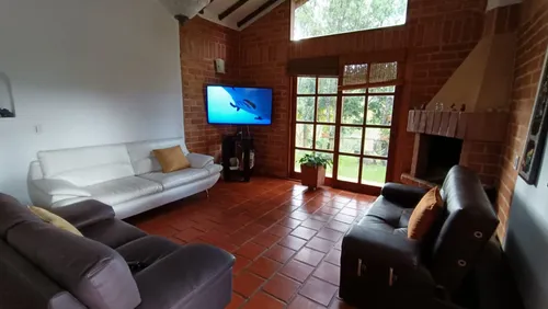 Finca En Venta En Loma Del Escobero. Cod V12621