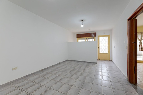 Venta Casa Pasillo 3 Dormi Y 2 Patios-apta Credito