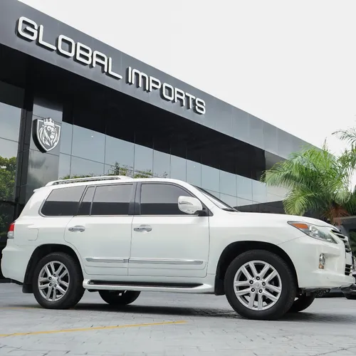 Lexus LX 5.7 570
