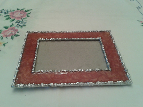 Imagen 9 de 10 de Portarretrato De Aluminio Macizo Con Aplicaciones De Nácar