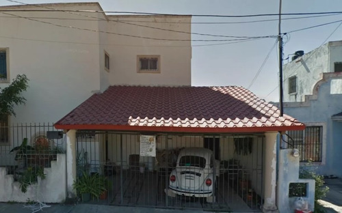 Casa En Venta Las Americas Ii, Mérida, Yucaran/ Recuperacion Bancaria E96