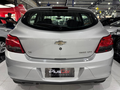 Chevrolet Onix 1.4 MPFI LTZ 8V
