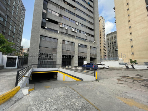 Alquiler De Oficina / La California Norte Mg 5-1955