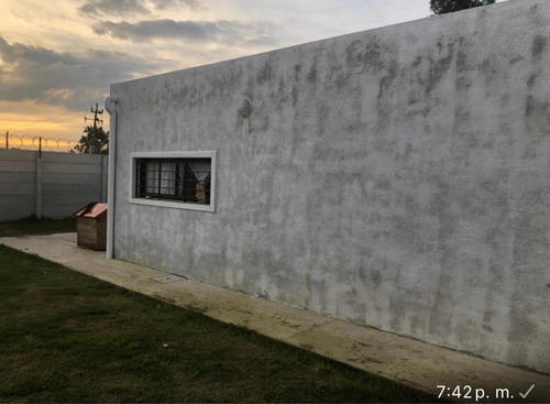 Casa De 2 Dormitorios En Ciudad Del Plata