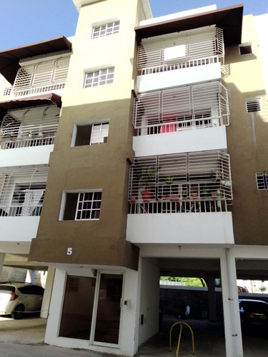 Imagen 1 de 10 de Apartamento En Alquiler En San Isidro
